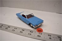 Dinky Toys 1/43 Scale Ford Thunderbird