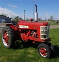 Farmall 400 Tractor- Everything Works!!