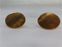 750 gold cufflinks, .66oz