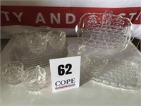 Vintage Federal Glass Scalloped Snack Tray Set