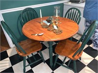 COUNTRY FARM TABLE WITH FOUR CHAIRS