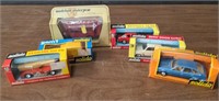Group of 6 toy cars Box Lot