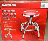 New in Box Snap-on pneumatic Shop Stool