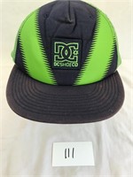 Retro dc shoe hat