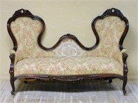 Victorian Mahogany Parlor Sofa.