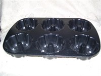 NORDIC WARE MUFFIN TIN