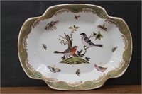 Hand-painted Chinese decorative plate