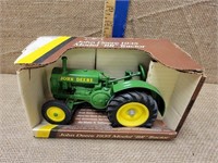 JOHN DEERE 1935 MODEL BR TRACTOR- NIB