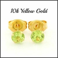 10kt Gold Peridot Dainty Elegant Stud Earrings