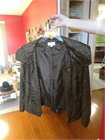 7 Medium Panchos, Jackets & Sweaters