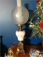 Stunning Wedgewood style table lamp