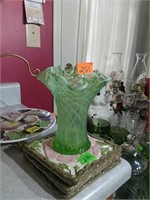 Northwood carnival Glass Vaseline vase