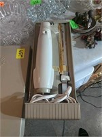 Sears electric carving knife