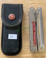 Victorinox Swiss multi tool with the canvas