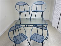 Wrought Iron table w 4 chairs