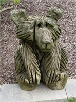 Chain saw carved bear