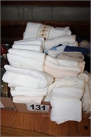 Box Lot Kitchen Towels and Hand Towels