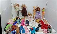 Barbie & Friends - Dolls & Clothes - 1st Lot
