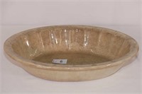 St. John's Quebec Pottery Oval Dish (Crack)