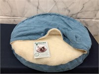 Pet Bed with cover over