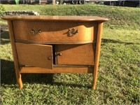 Small table/dresser