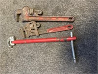 Miscellaneous pipe wrenches