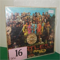 Beatles vinyl LP â€œSergeant Peppersâ€¦â€