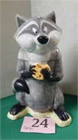 â€œMeekoâ€ cookie jar (2 pcs.). From Disneyâ€™s