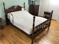 Queen Size Ajustable Bed