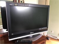 Panasonic 26" Widescreen LCD TV