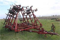 Case IH Vibra Shank Model 4800 24'