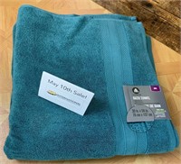 30" x 54" Bath Towel