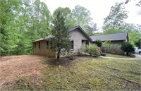 134 MONTANA AVE., OAK RIDGE, TN BRICK HOME WITH