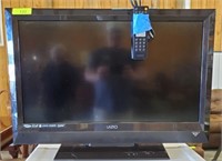 VIZIO 32” TV