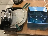 Baking Pan, Strainers, Ice Bucket