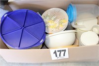Large Box of Misc. Plastic (Bowls, Pitchers,