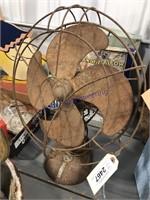 OLD ARCTIC AIRE METAL BLADE(12") FAN, AS IS,