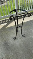 Iron Plant Stand 12 1\2' Ring 27 1\2' Tall