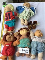 5 CABBAGE PATCH DOLLS