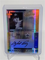 7/25 2004 Playoff Absolute Gaylord Perry Auto