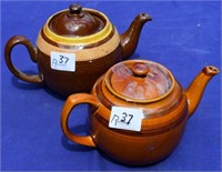 2 stone ware tea pots