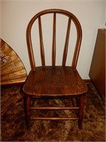 Kids Bow Back Wood Chair