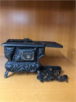 Vintage Heavy cast iron toy stove