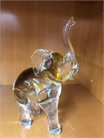 Ombre brown Glass elephant