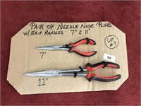 PAIR OF NEEDLE NOSE PLIERS