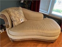 Chaise with (1) Pillow (Den)