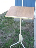 Wood speaker stand