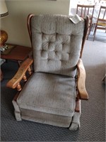 set of 3 manual recliner chairs 26x33x30