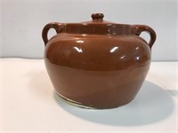 Redcliff pottery bean pot. NVC