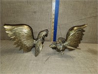 BRASS FIGHTING ROOSTERS
